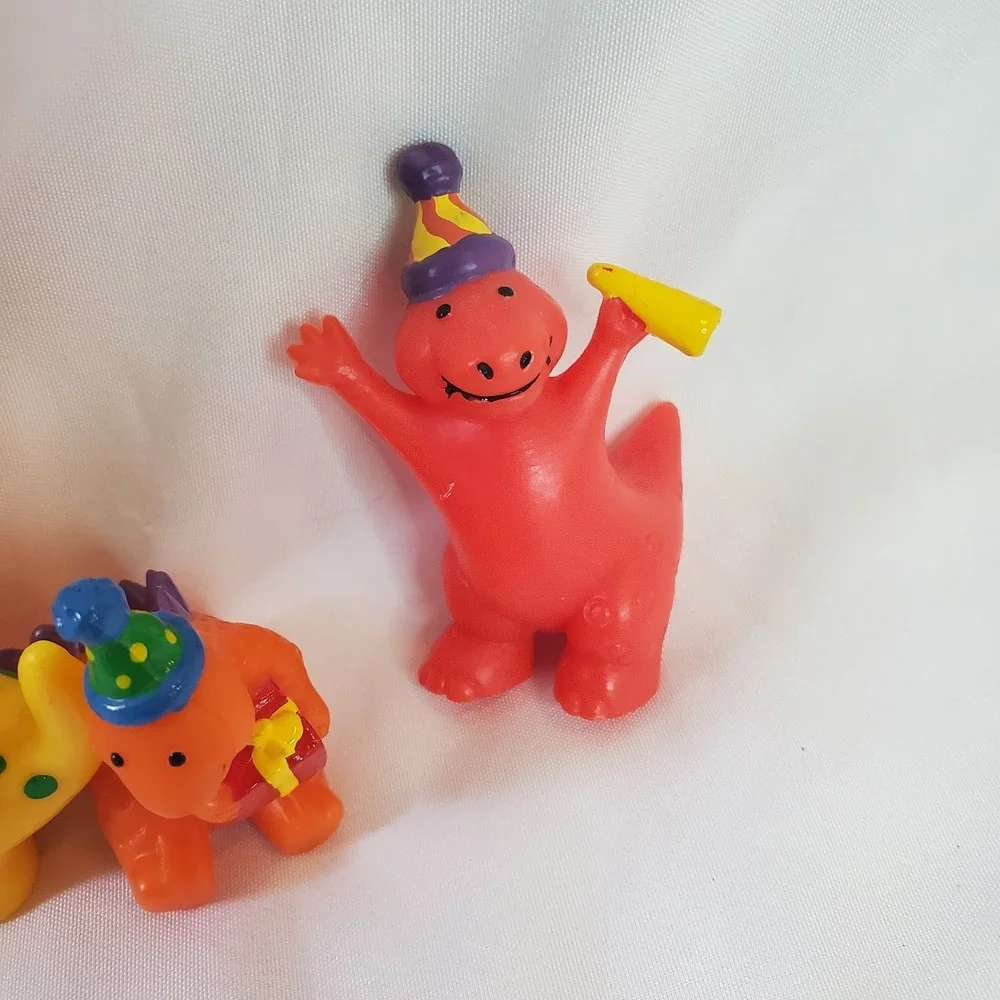 4 Wilton Birthday Dinosaur Party Cake Toppers Hand Painted‎ Plastic 1994 Vintage